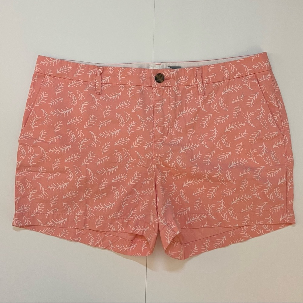 OLD NAVY Every Day 3” Short What A Dahlia Size 10